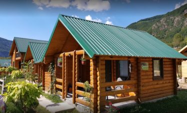 Empaque Raf y recorra el sendero Via Dinarica a través de Albania, Kosovo y Montengro 38 Pensión Gazmend Vucetaj