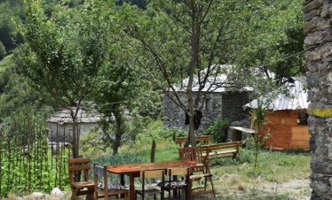 Empaque Raf y recorra el sendero Via Dinarica a través de Albania, Kosovo y Montengro 33 Pensión Kutjam