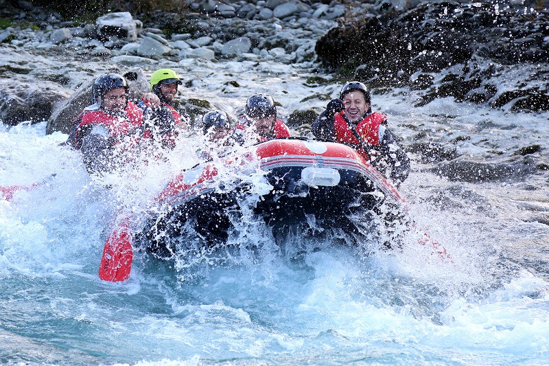 Trajnim Rafting në lumin Vjosa Albania