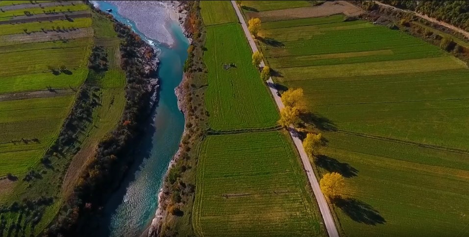 Des militants demandent un soutien politique européen pour un parc national de Vjosa en Albanie 1 Lire la vidéo