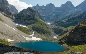 Wandern albanisch verfluchte Berge Valbona Theth Pass