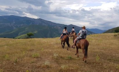 Paseos a caballo en el sur de Albania7