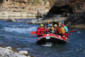 Rafting divljom rijekom Vjosa