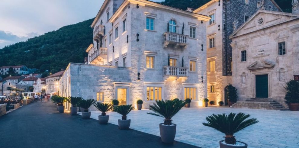 Luxury hotel Luxury hotel