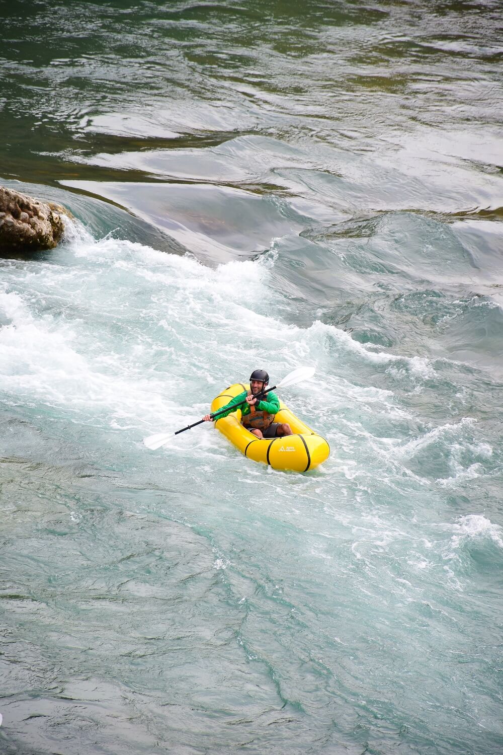 packraften in de rivier de Vjosa